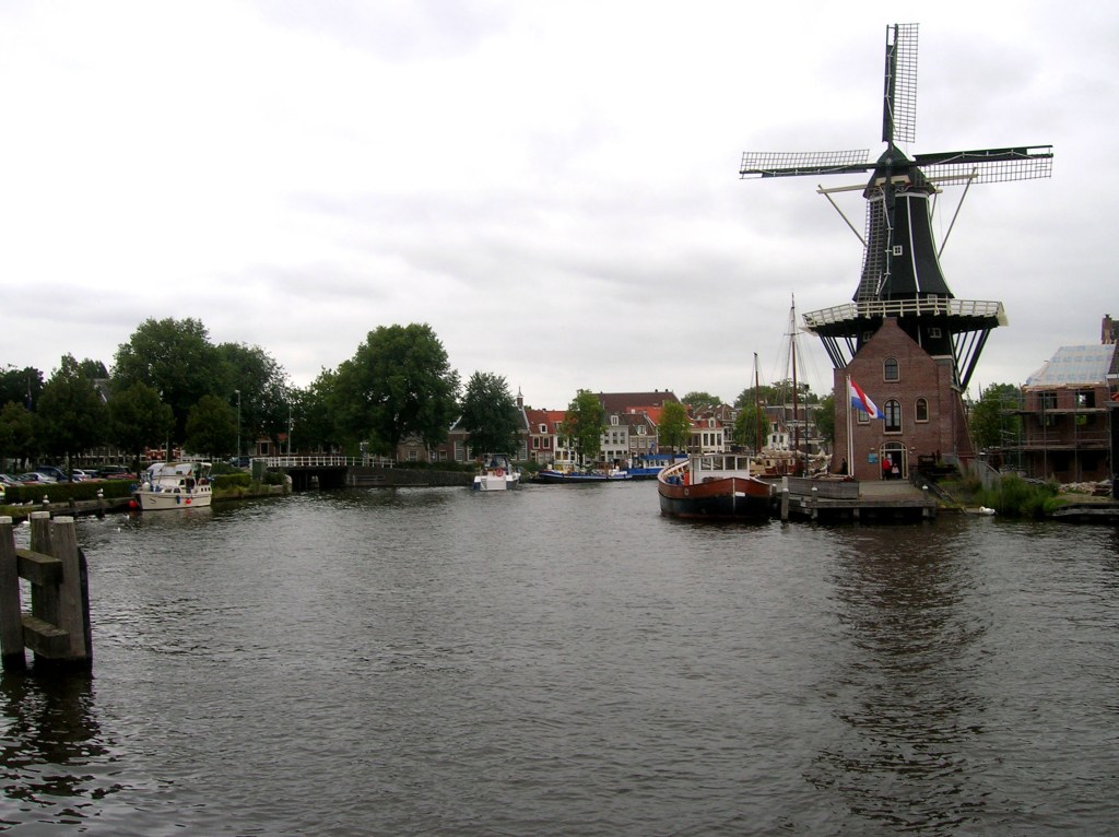 L'estate del 2026 vedrà l'arrivo di un treno notturno che collega Milano ad Amsterdam e, probabilmente, anche Bruxelles