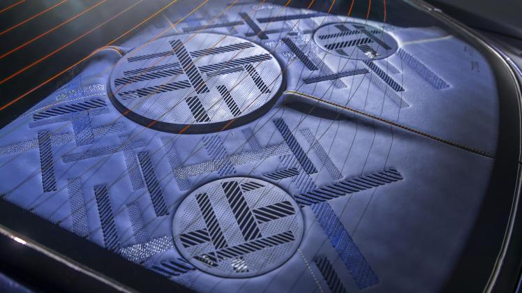 aston_martin_vanquish_25_by_callum_14