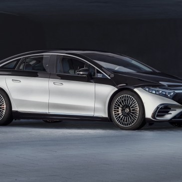 Mercedes EQS