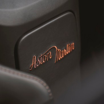 Aston Martin Vantage Roadster