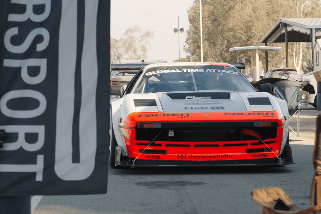 Ferrari 308 GTB frontale