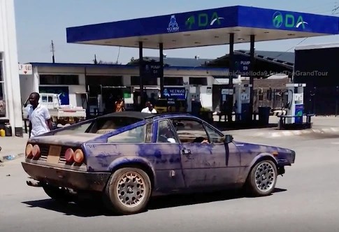 Lancia Montecarlo di Jeremy Clarkson Grand Tour Zimbabwe