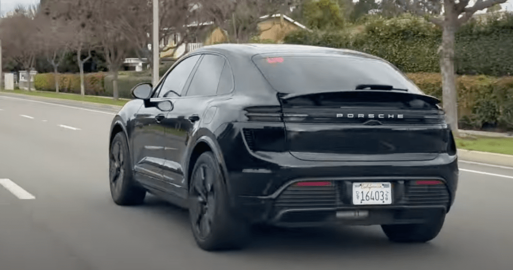 Porsche Macan EV Turbo