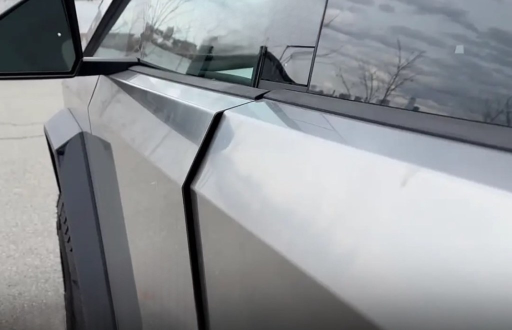 Cybertruck qualità costruttiva