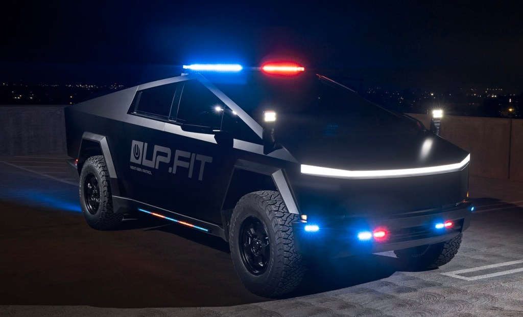 Tesla Cybertruck polizia