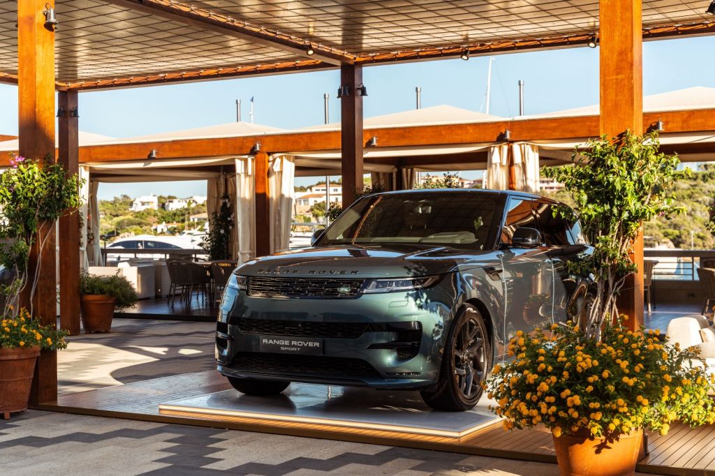 Yacht Club Costa Smeralda Range Rover