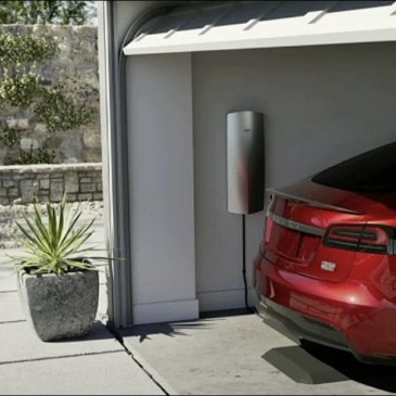 Tesla ricarica wireless garage