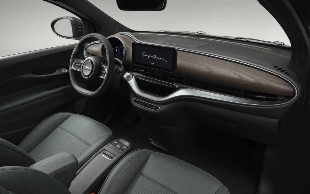 Fiat 500e Armani
