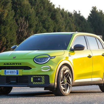 Abarth 600e Scorpionissima elettrica