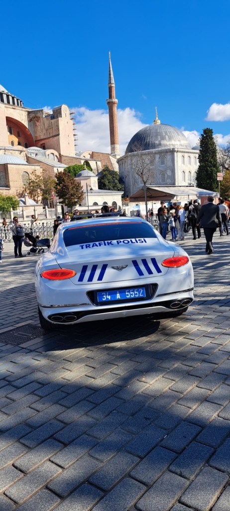 Bentley polizia turca