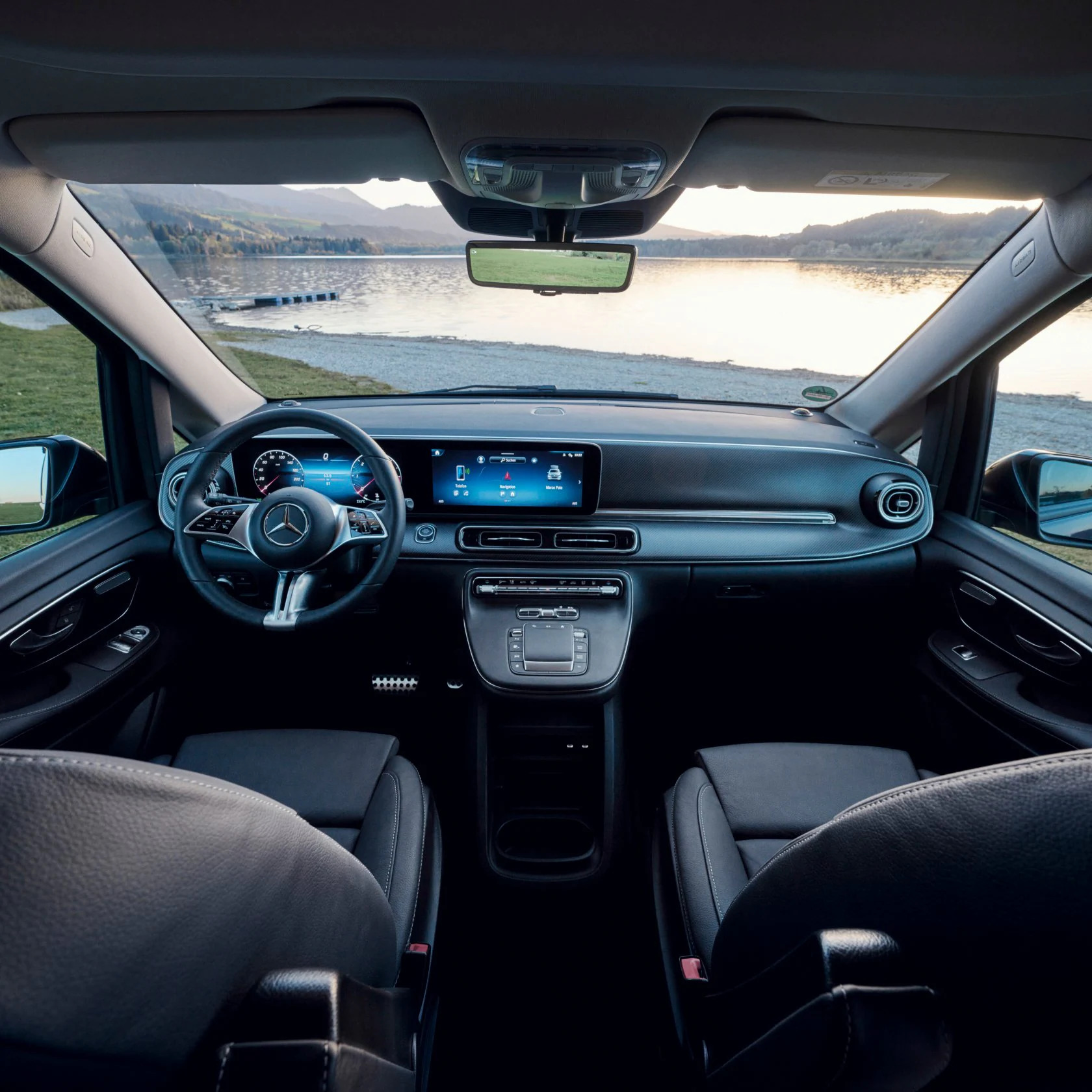 MarcoPolo401 (1)Mercedes-Benz