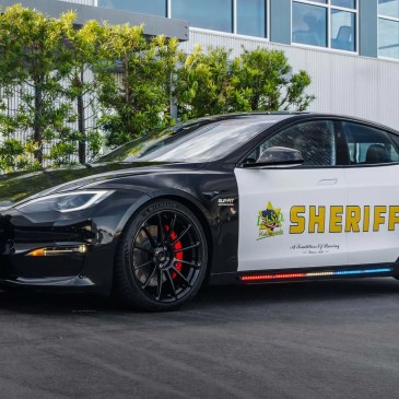 Tesla Sceriffo Contea Los Angeles