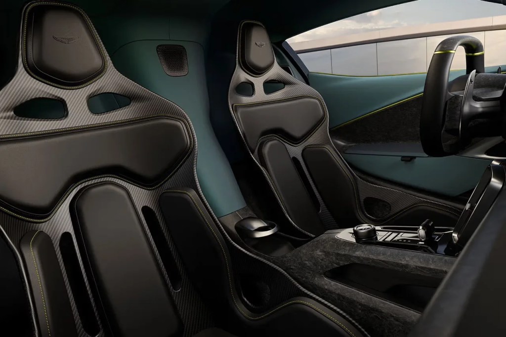 Aston Martin Valhalla