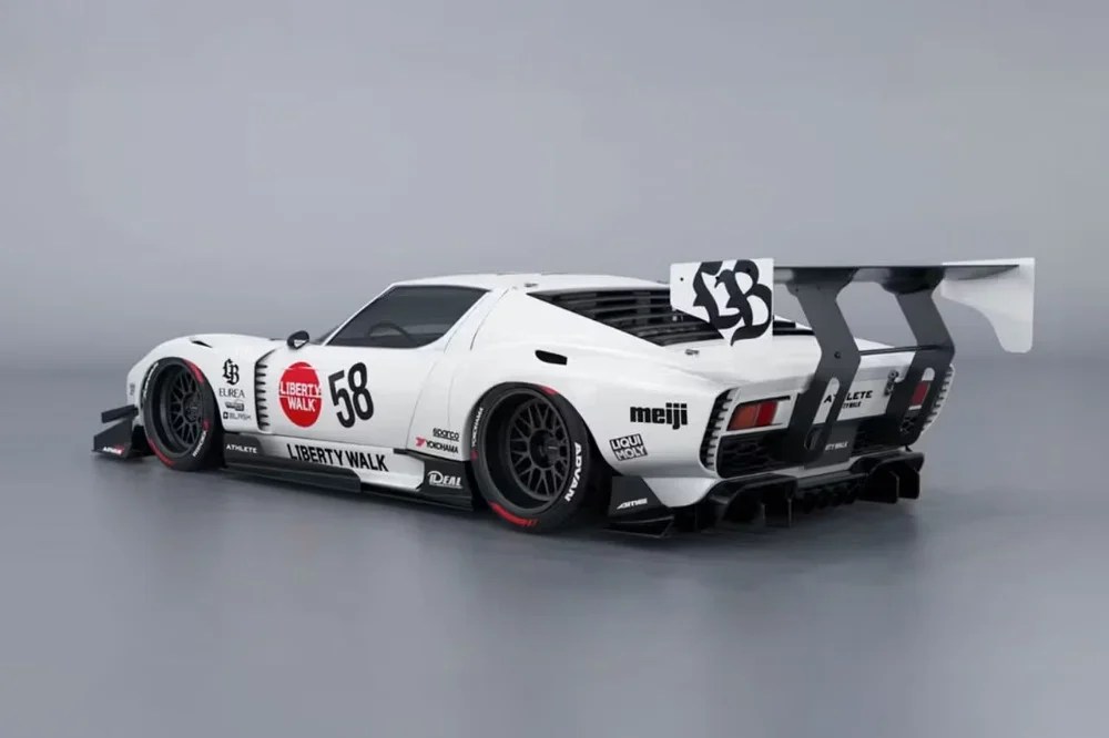 Lamborghini Miura Liberty Walk