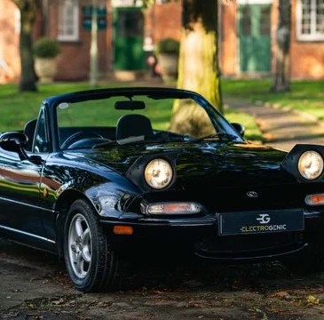 Mazda MX-5 prima serie elettrica