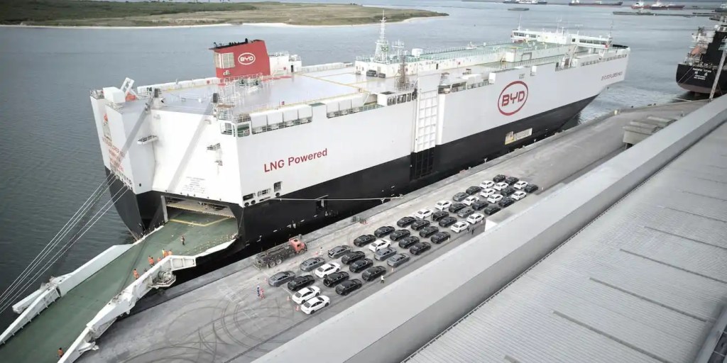 BYD explorer no1 nave cargo elettrica