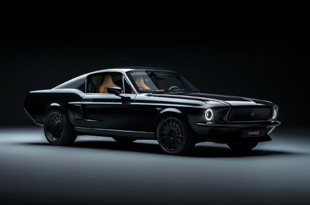 Charge Cars Ford Mustang elettrica