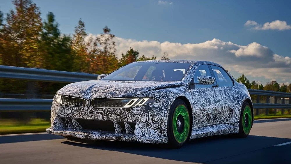 BMW Vision Driving Experience concept