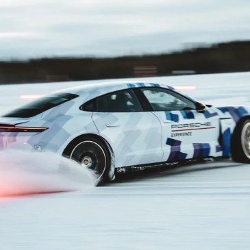 Porsche Taycan GTS sbandata controllata drift record Guinness Porsche Arctic Center Levi Finlandia
