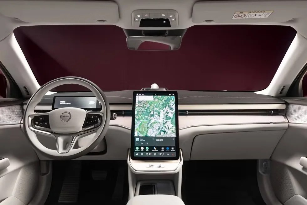 Volvo ES90 ammiraglia elettrica