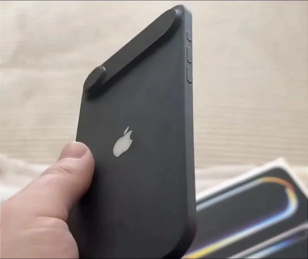 Apple iPhone 17 Air leak spessore mock-up modellino