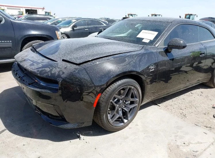 Dodge Charger muscle car elettrica incidente