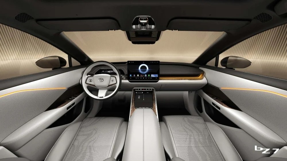 Toyota bZ7 berlina mercato cinese