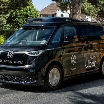 volkswagen uber los angeles robotaxi guida autonoma