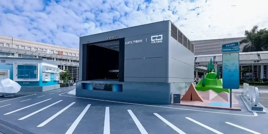 CATL batteria elettrica sostituibile cina