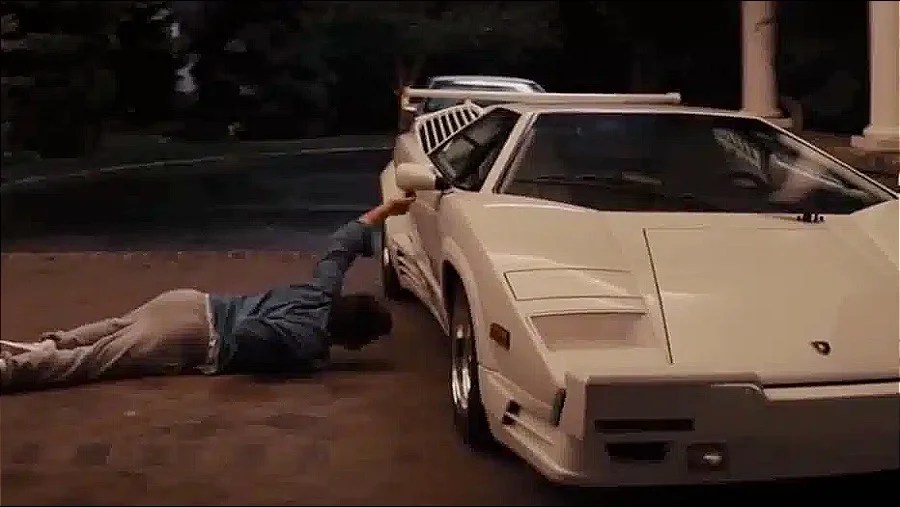 lamborghini countach distrutta wolf of wall street leonardo dicaprio