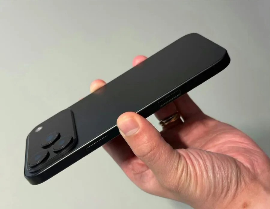 Apple iPhone 17 Pro debutto design