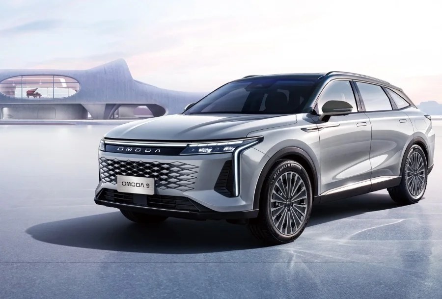 OMODA 9 suv cinese debutto italia