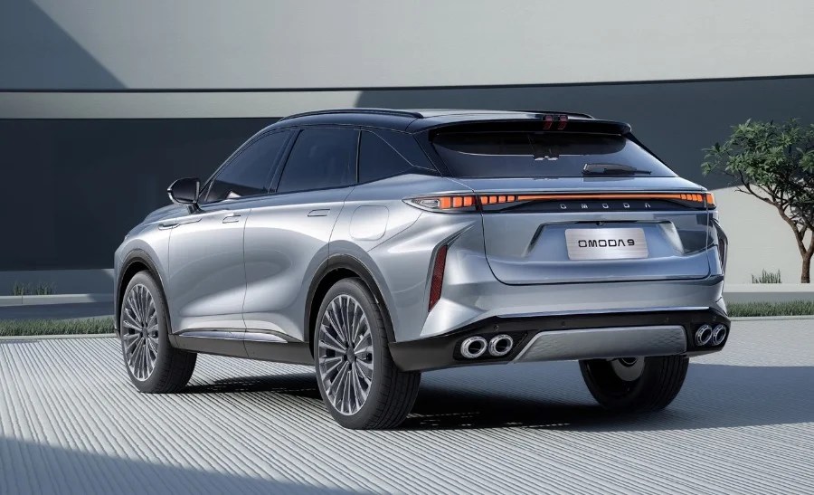 OMODA 9 suv cinese debutto italia