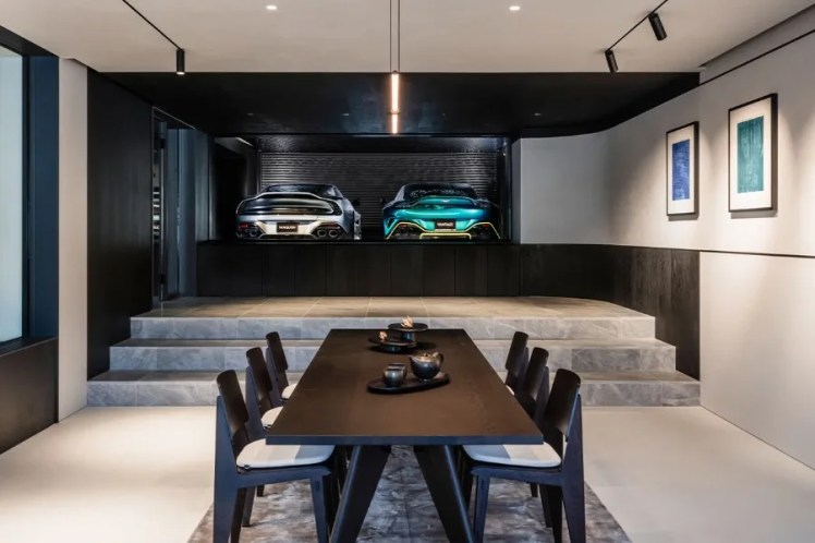 aston martin immobiliare giappone