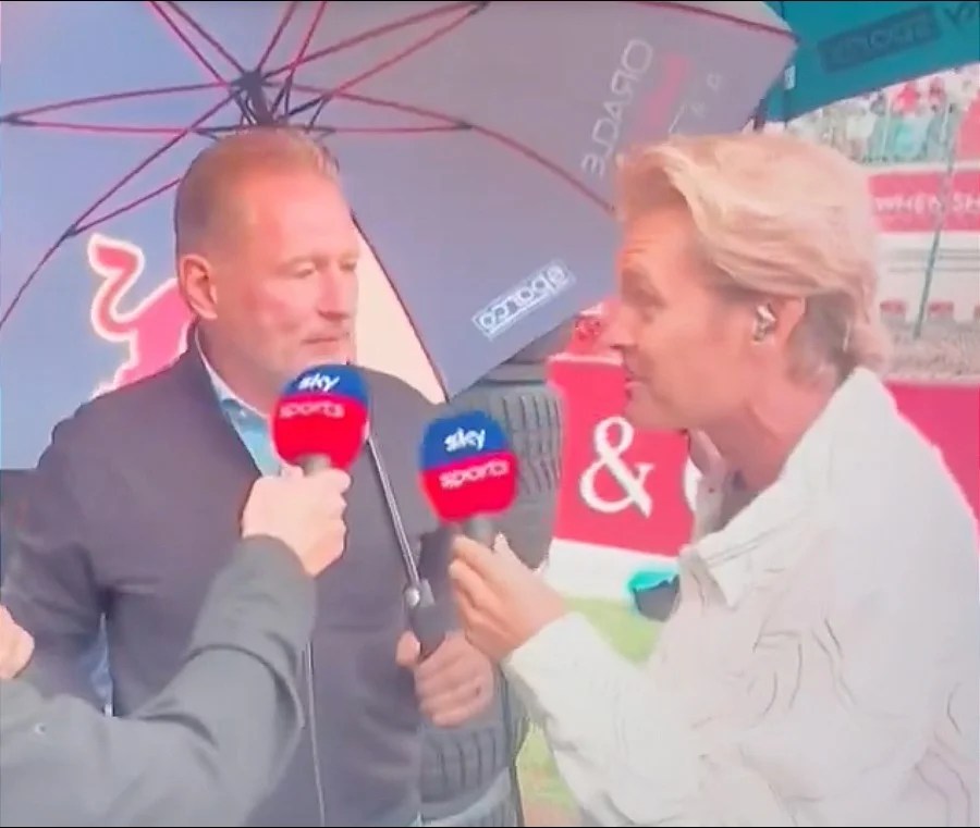 Nico Rosberg parla con Jos Verstappen al GP del Belgio