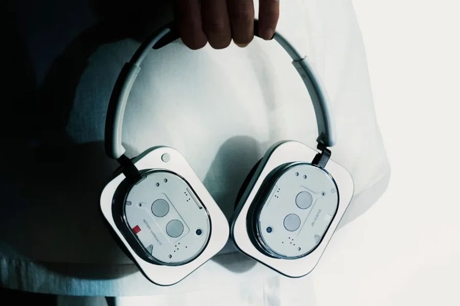 Nothing Headphone cuffie over ear