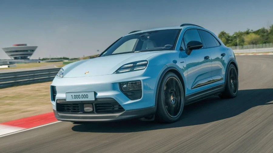 Vendite porsche macan elettrica crisi fatturato un milione di macan