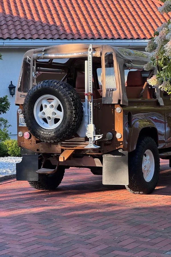 land rover defender 90 moment of clarity pezzo unico custom