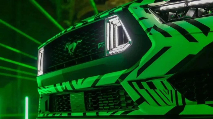 Ford sta pensando a una Mustang ibrida: nome in codice S650E (e potrebbe tenersi il V8)