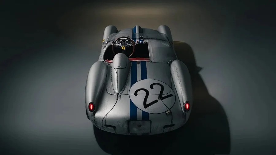 hedley lucybelle electromod su base ferrari 250 testa rossa le mans