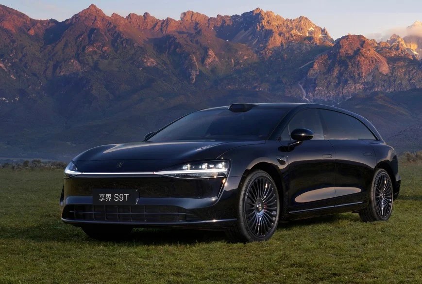 huawei stelato station wagon ibrida elettrica debutto