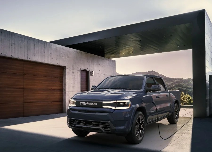 Sono ufficialmente terminati gli incentivi federali sull'acquisto di auto elettriche negli Stati Uniti, ma c'è uno stato che li ha rimessi, e sono più alti di prima