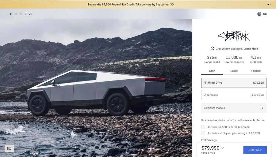 tesla rimuove cybertruck base dal listino