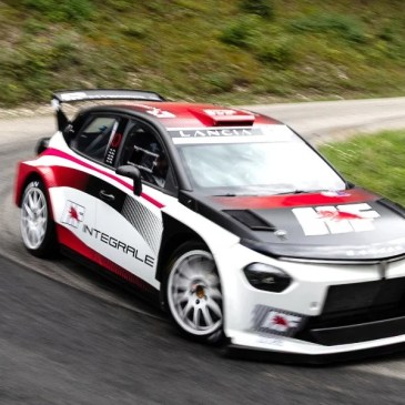 Lancia torna nel mondo dei rally- ecco Ypsilon Rally2 HF Integrale frontale (1)