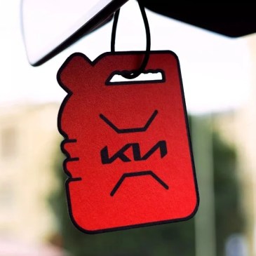 Kia ha creato un deodorante per abitacolo che profuma di benzina