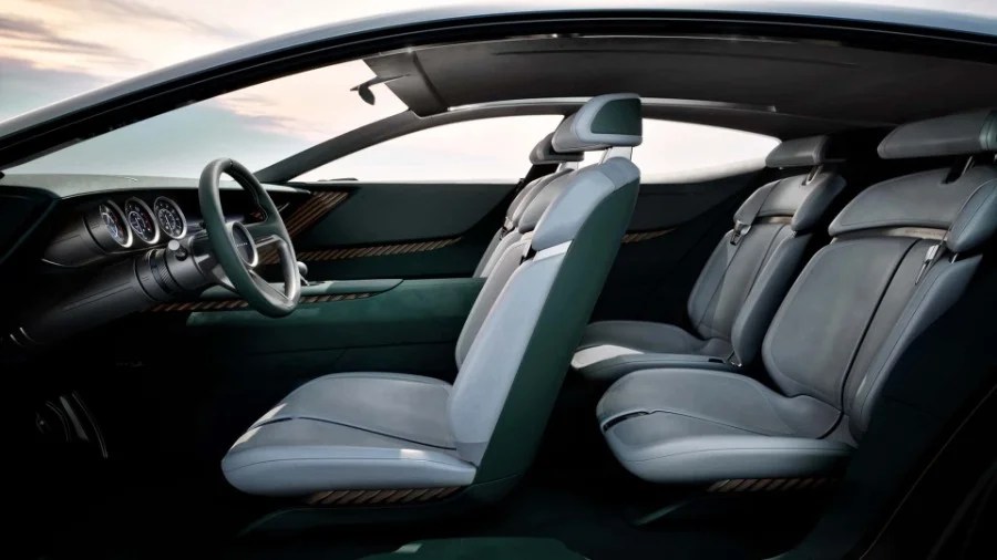 Mazda Vision X-Coupe erede rx-8 rototivo wankel