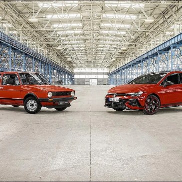 Volkswagen Golf GTI Edition 50, la Golf più potente di sempre, è finalmente ordinabile anche in Italia