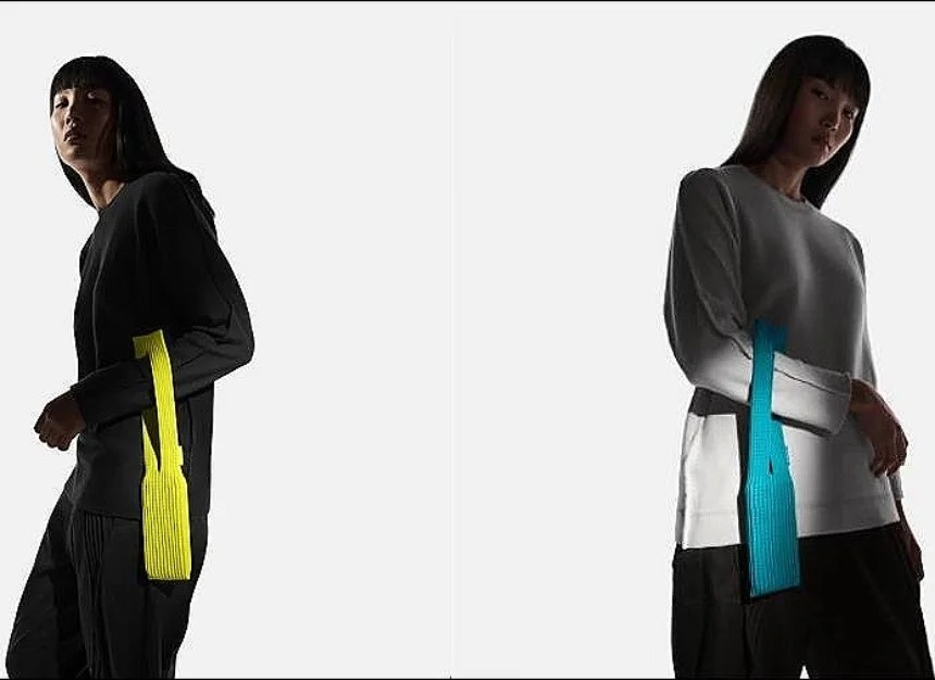 apple iphone pocket issey miyake accessorio sold out