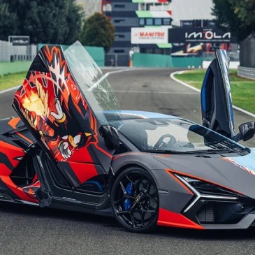 Lamborghini si è presentata a quest'edizione di Imola Comics and Games con una Revuelto dedicata a Sonic the Hedgehog