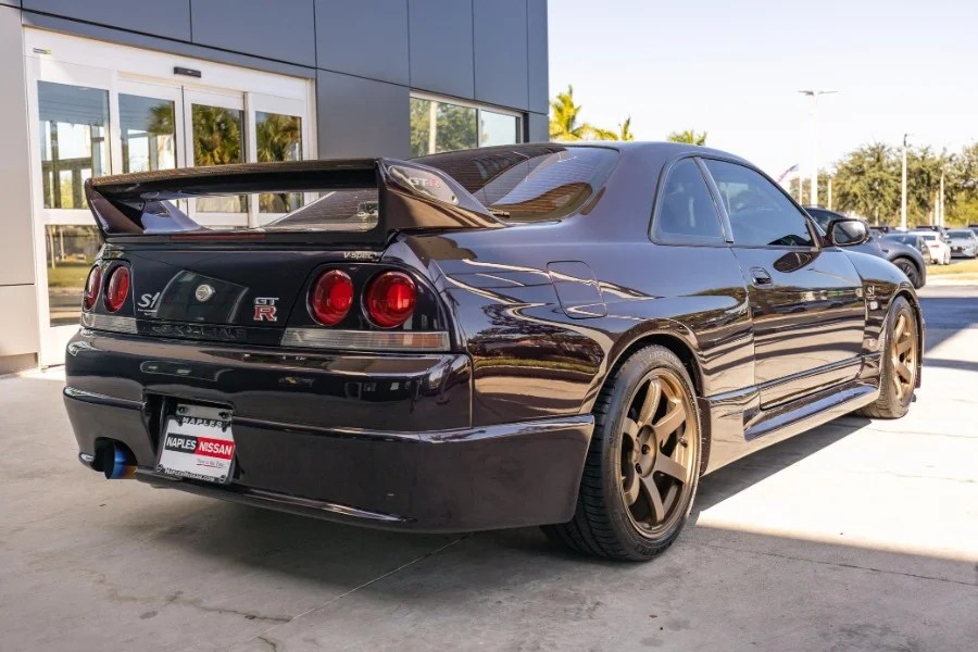 nissan gt-r r22 skyline midnight purple vendita asta